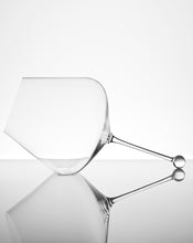 Load image into Gallery viewer, Zalto Gravitas Omega - iWine.sg