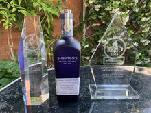 Load image into Gallery viewer, Smeaton's Gin - iWine.sg