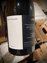 Load image into Gallery viewer, Niew Vineyards Chardonnay 2019 - iWine.sg