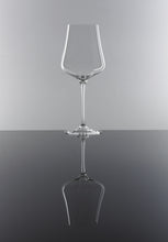Load image into Gallery viewer, Gabriel Glas Gold (handmade) - 1 set of 2 stems - iWine.sg